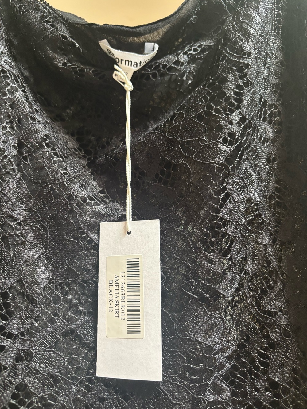Reformation Amelia Skirt Black - Size 12 - Picture 6 of 8